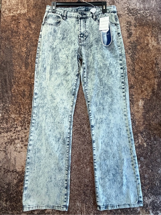 DG2 by Diane Gilman Denim - NWT DG2 by Diane Gilman Light Acid Wash Jeans #0093